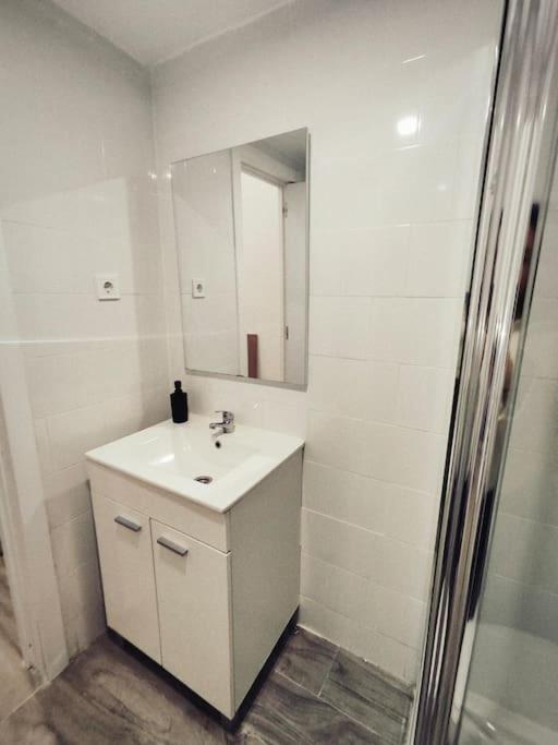 Centro Aeropuerto Appartement *